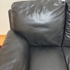 美品！2人掛けソファ　ぶらっブラックの画像