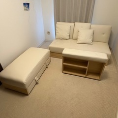 収納棚付きソファーベッドの画像