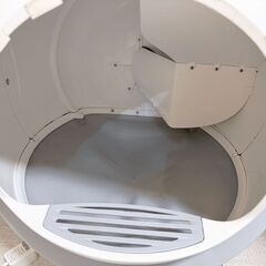 ￥3,000 全自動猫トイレ 藤沢市辻堂【引越しの為12/5〜12/10 引き取り可能な人】の画像