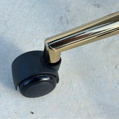 ASHEL ブリリアント シャイニー ベロア キャスター ゴールド デスクチェア 回転チェア チェア 韓国風 mw0806の画像