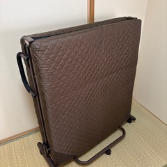 折りたたみベット　シングル　の画像