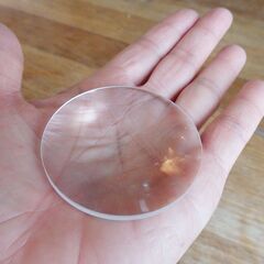 レンズ　プリズムの画像