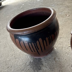 壺　50cm直径大きい方の画像