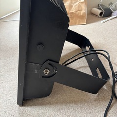 200W LED投光器の画像