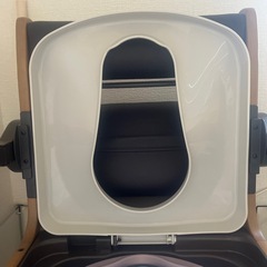 家具調ポータブルトイレの画像