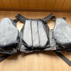 フローティングベストの画像