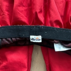 エレッセ レッドジャージの画像