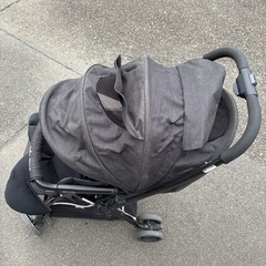 ベビーカーの画像