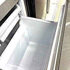 AQUA（アクア）　126L　ノンフロン冷凍冷蔵庫　2021年製　AQR-13K(S)の画像