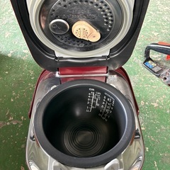 【TOSHIBA】炊飯器　の画像