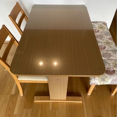 ダイニングテーブルセットお譲りします！(椅子付き)の画像