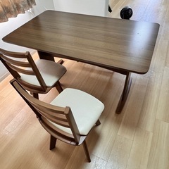ダイニングテーブル（中古）の画像