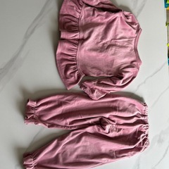 ピンク🦄パジャマ100の画像