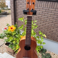 カマカ　ウクレレ　KAMAKA HF-2 コンサートサイズ　使用感なし k*の画像