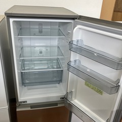 「安心の1年保証付。【２ドア冷蔵庫 SHARP SJ-D18JJ-N 2023年製 179L】取りに来れる方限定。」の画像