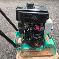 【エコツール岡崎岩津店】MIKASA/三笠 プレートコンパクター MVC-F30HW   ITI8ZLJPQ5JW【愛知県/岡崎市/工具】の画像