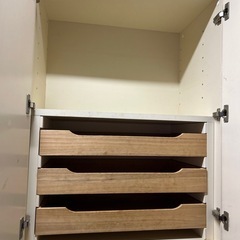 食器棚 2つ バラ売り可の画像