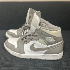 NIKE エアジョーダン　スニーカー　ないきナイキ　の画像