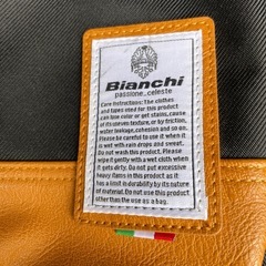 ビアンキ　ショルダーバッグの画像