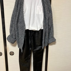 ジーナシス光沢のあるパンツの画像