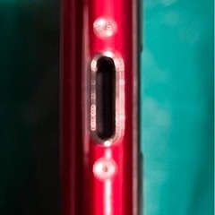 iPhone se 第3世代　128gb SIMフリー　project REDの画像