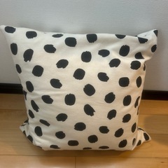 IKEA クッションの画像