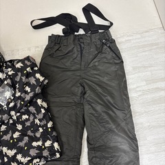 男女兼用【140㎝】スキーウェア　の画像