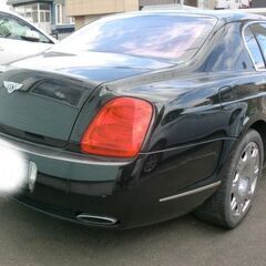 ❑全国自社ローン対応❑        ●平成18年10月登録ベントレー フライングスパー 4WD の画像