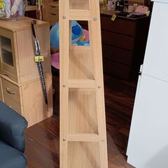 ４段オープンシェルフ　オープンラック　収納棚　木製　ナチュラル　サイズ（約）幅63×奥33×高125　　■近隣配送無料 買取GO‼　栄和店の画像
