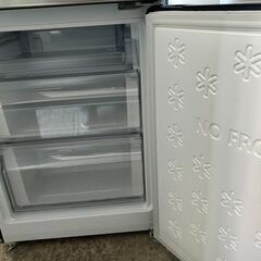 ハイアール ノンフロン冷凍冷蔵庫 2ドア 148L  JR-XP2NF148F 2021年製の画像