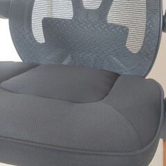 良好コンディション ハイバック オフィスチェア メッシュ リクライニング 高さ調整 の画像