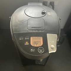 電気ポットの画像