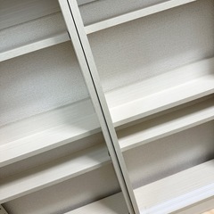 カウンター下収納の画像