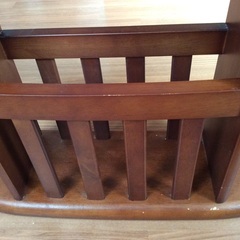 天板サイズを変えられるテーブルの画像