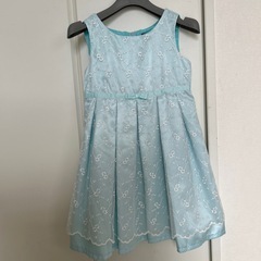 入学式に着た服水色の画像