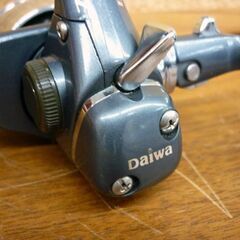 ☆現状品 Daiwa スピニングリール 1500iT EMBLEM-Z ダイワ 釣り具 GYRO SPIN ジャイロスピン 初心者向けタイプ 札幌市 豊平区 平岸店の画像