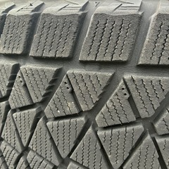 格安スタッドレス　225/60R17 4本セットの画像