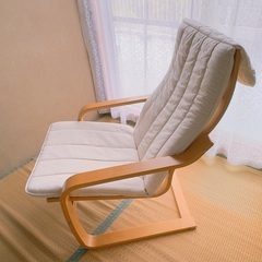 IKEAポエング　パーソナルチェア&オットマンの画像
