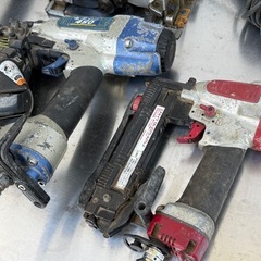 商談中】A649◇工具まとめて◇現状使用可能◇ジャンク品◇釘打ち機やレシプロソーなどの画像