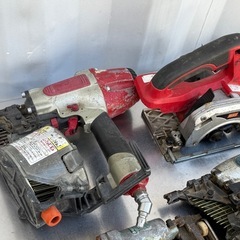 商談中】A649◇工具まとめて◇現状使用可能◇ジャンク品◇釘打ち機やレシプロソーなどの画像