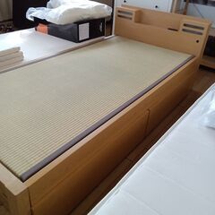 ★リユースのサカイつくば店★TK7235  畳シングルベッドフレーム ナチュラル H73×D212×W100 クリーニング済みの画像