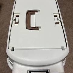 ペットキャリーケース
の画像