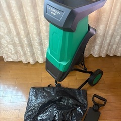 サンパーシー 電動ガーデンシュレッダー カッター式 枝葉粉砕機 最大枝径40mmの画像