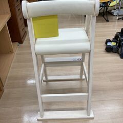 A-537★ジモティ割引あり★【リユースのサカイ野々市店】キッズチェア 白 ※クリーニング済みの画像