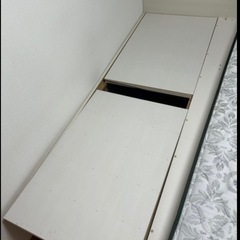 【引取早い方優先】セミダブル　ベッドマットレスセットの画像