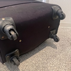 【引き取り限定】スーツケース格安で譲りますの画像