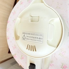 電気ケトルの画像