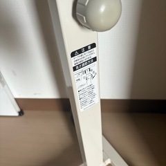 パラマウントベッド　サイドテーブル　介護用ベッドサイドテーブル PARAMOUNT 介護 昇降式の画像