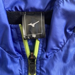 【美品】 ミズノ 子ども　防寒着　140cmの画像
