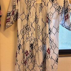 浴衣セット（ゆかた2枚・帯2つ・肌襦袢1）の画像
